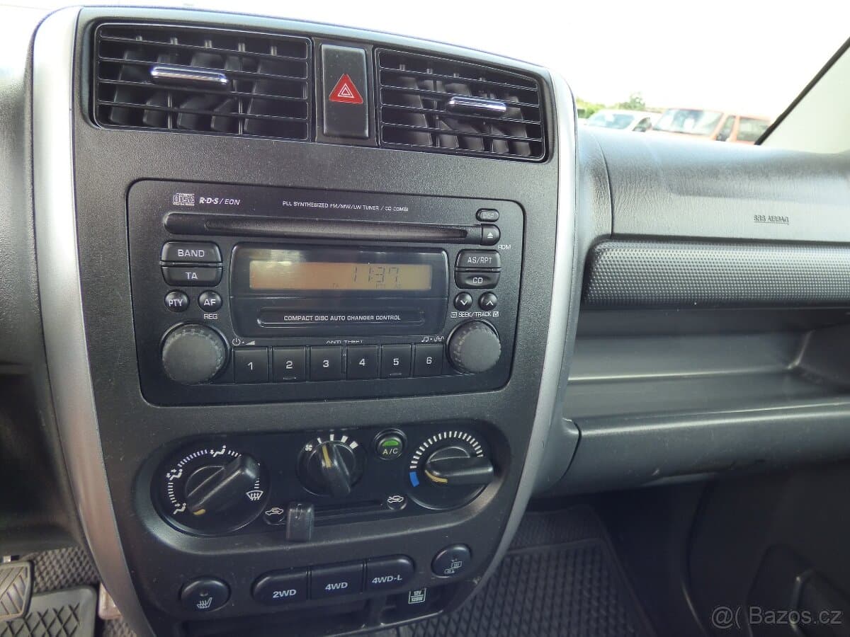 2012 Suzuki JIMNY - 15