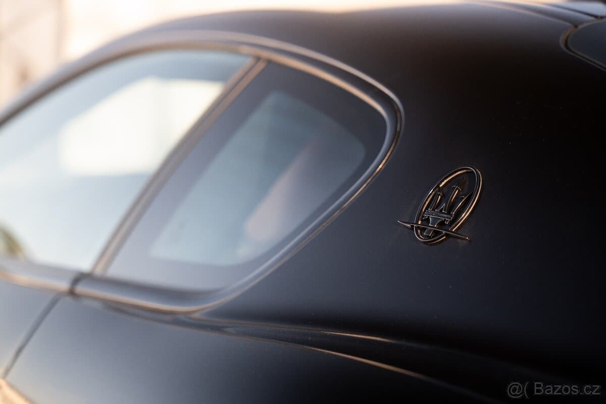 2010 Maserati OSTATNÍ - 15