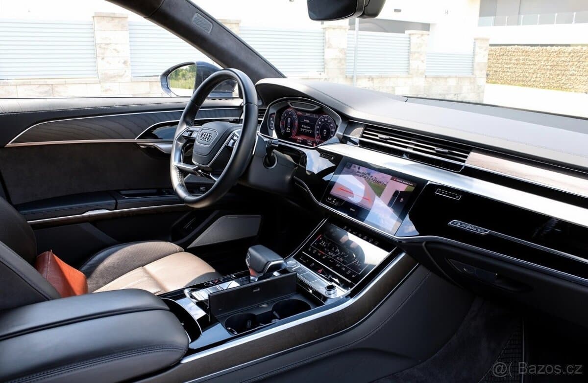 Audi A8 - 15