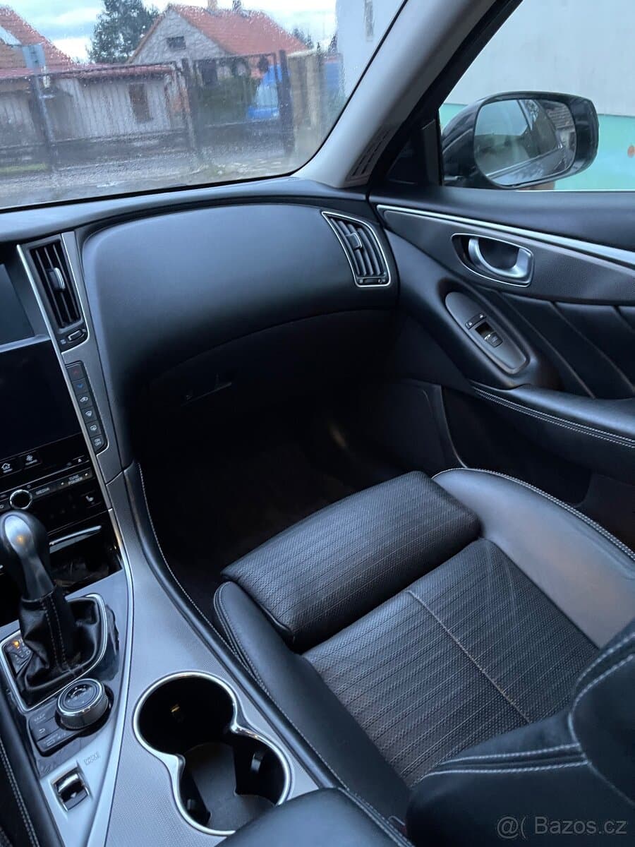 2016 Infiniti Q50 - 15