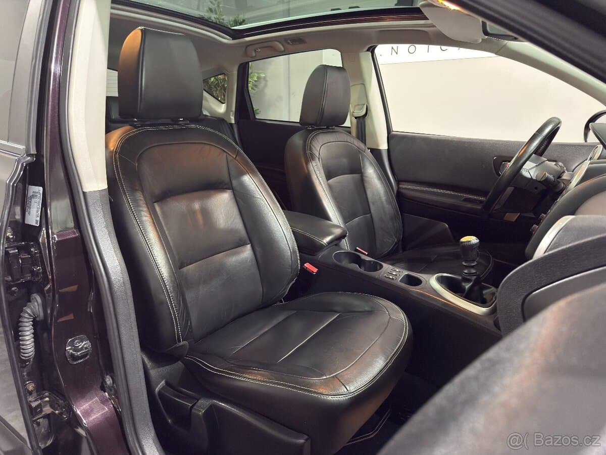 Nissan QASHQAI - 15