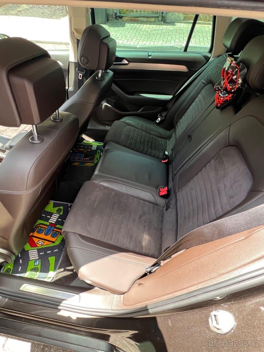 2015 Volkswagen PASSAT - 15