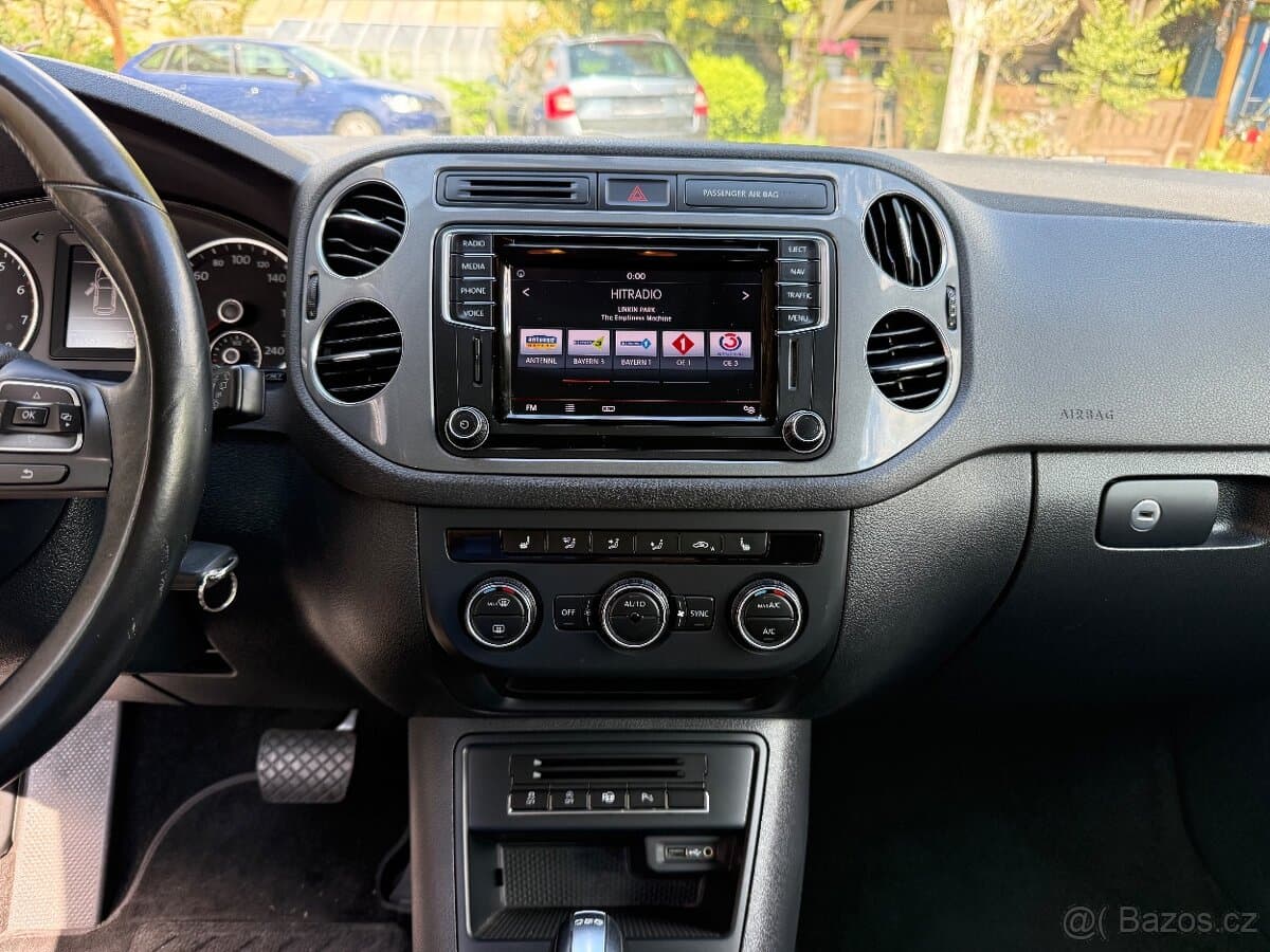 2015 Volkswagen TIGUAN - 15