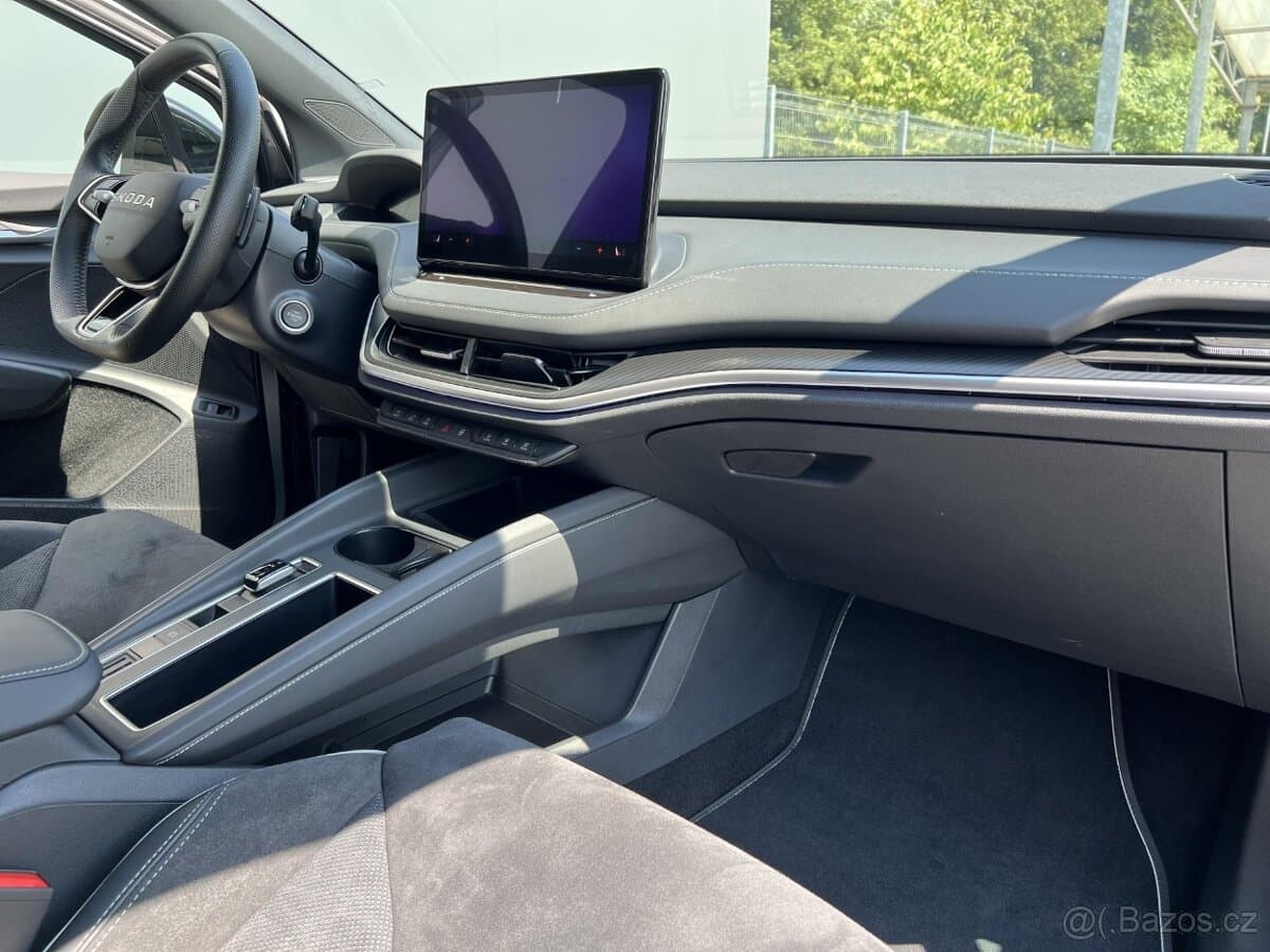 2025 Škoda ELROQ - 15