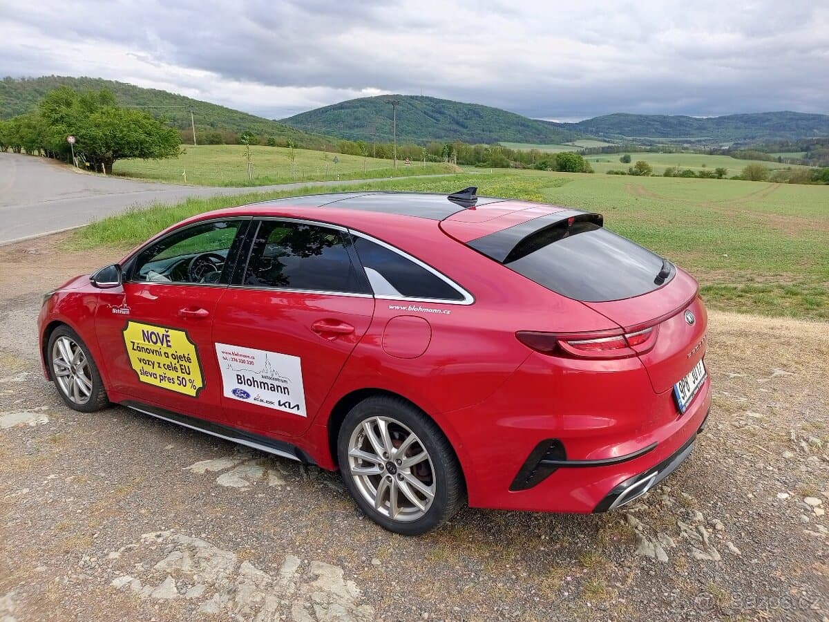 2019 Kia PROCEED - 15