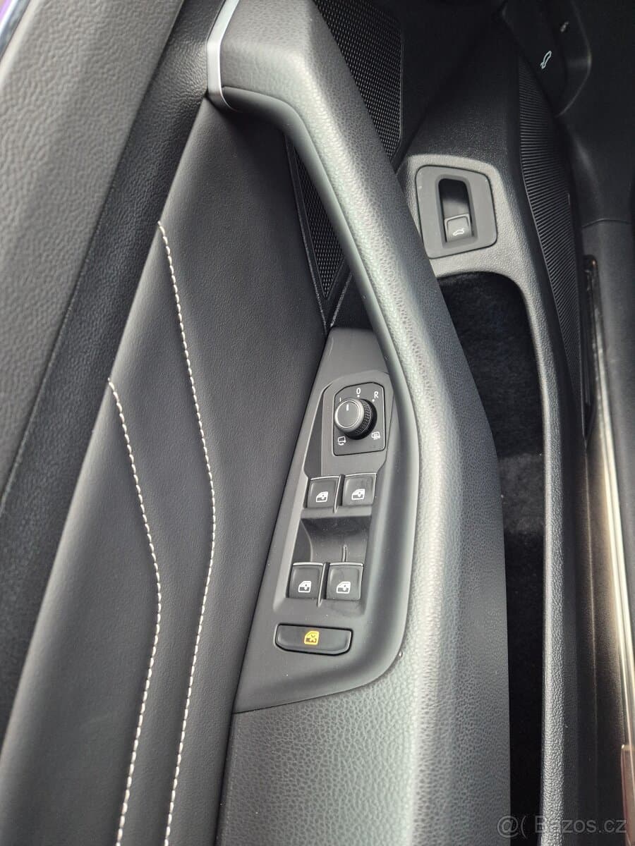 2020 Volkswagen PASSAT - 15