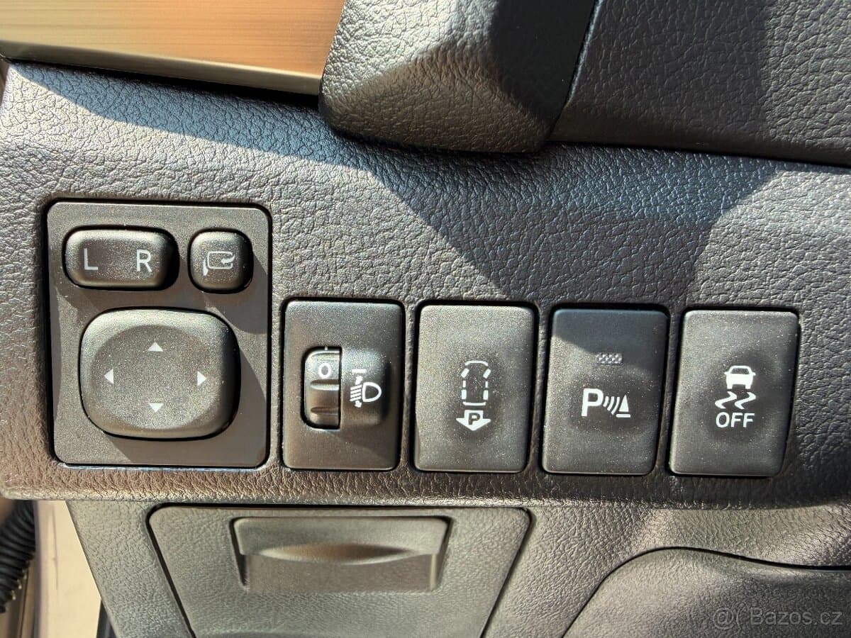 2014 Toyota AURIS - 15