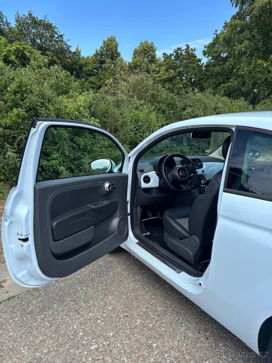 2010 Fiat 500 - 15