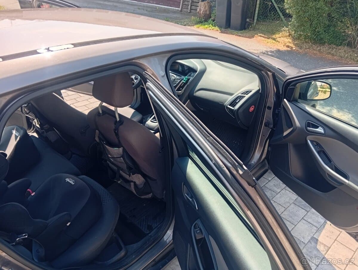 Ford FOCUS - 15