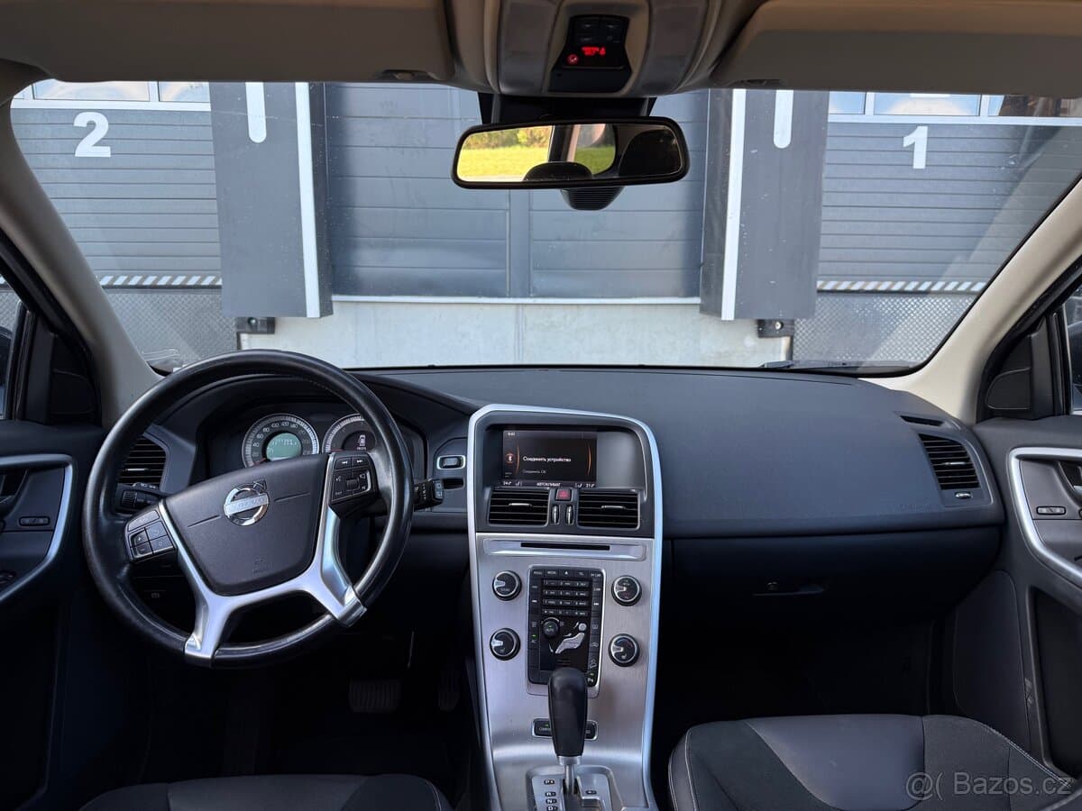 2011 Volvo XC60 - 15