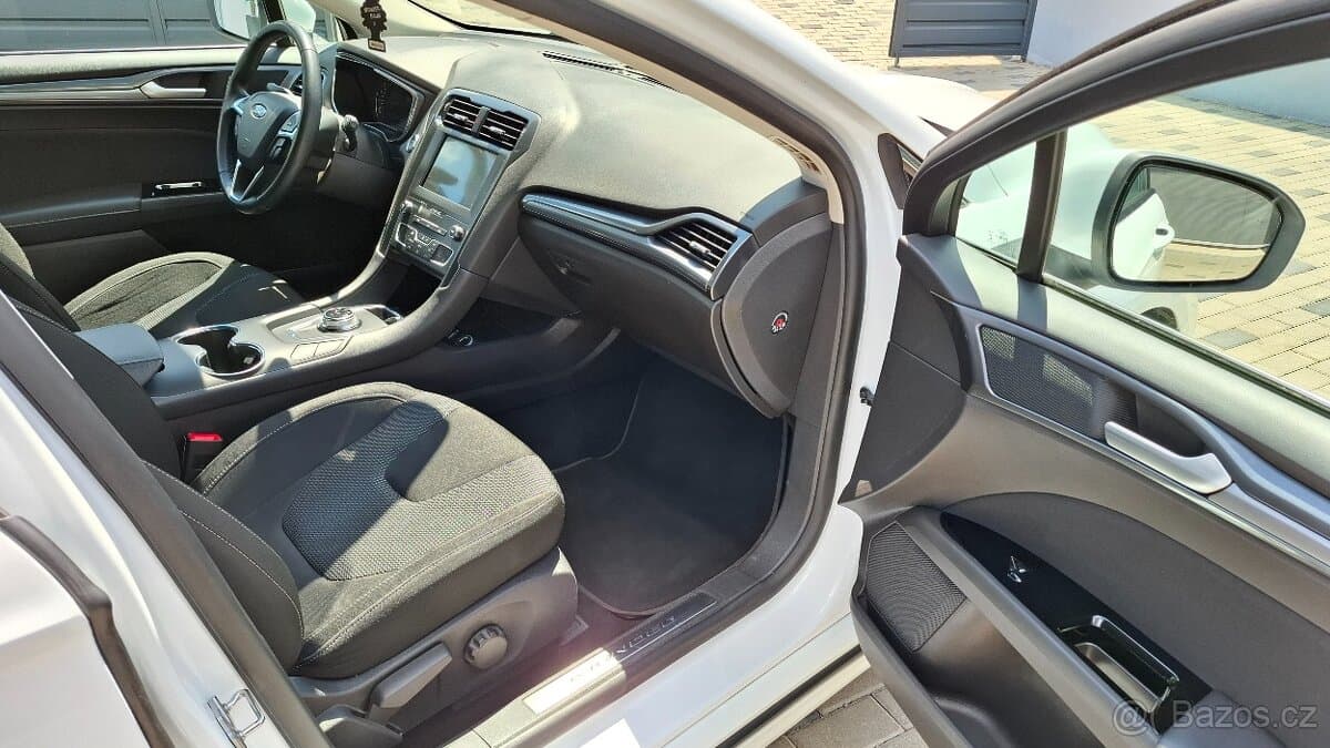 2021 Ford MONDEO - 15