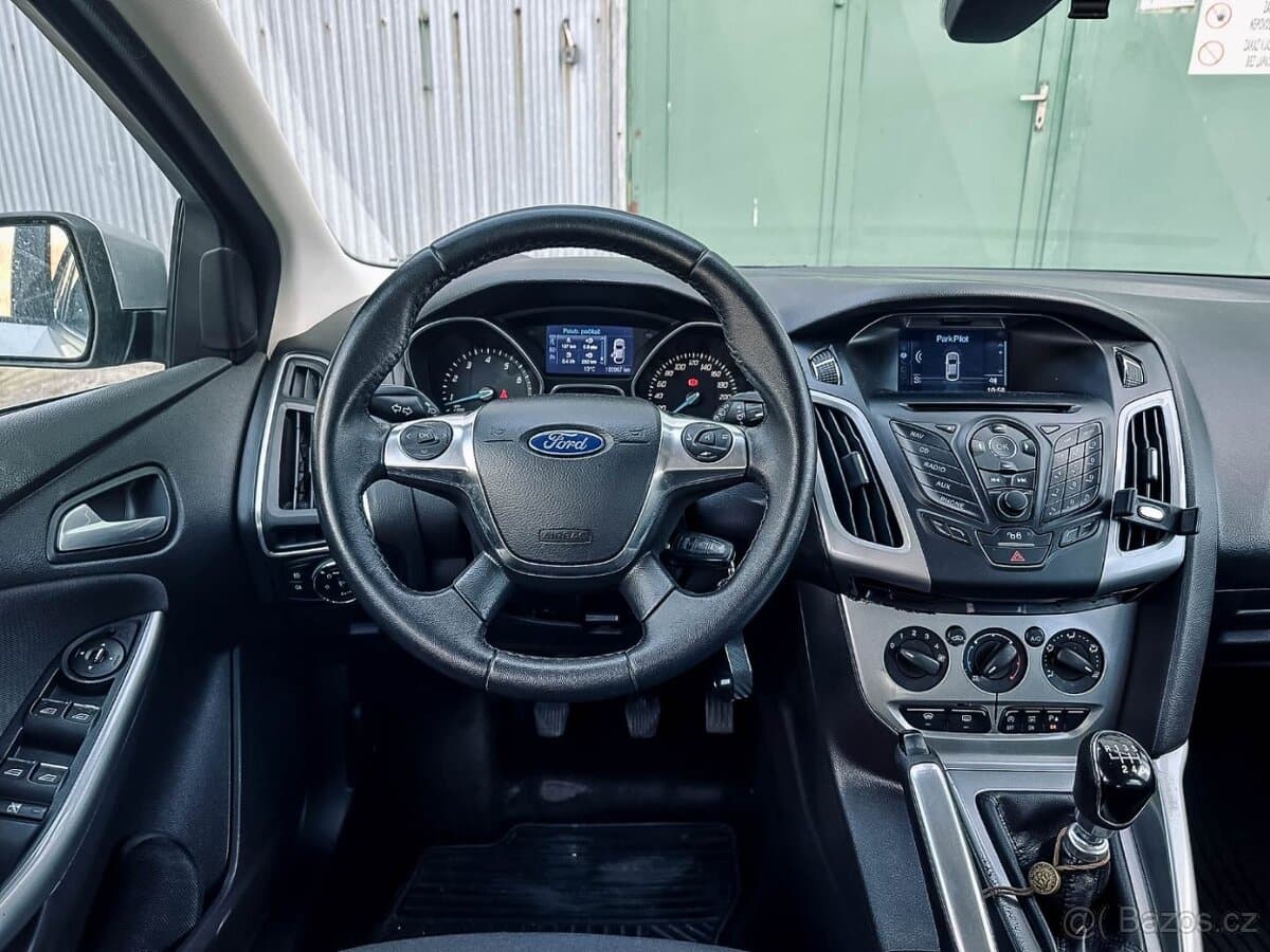 2013 Ford FOCUS - 15