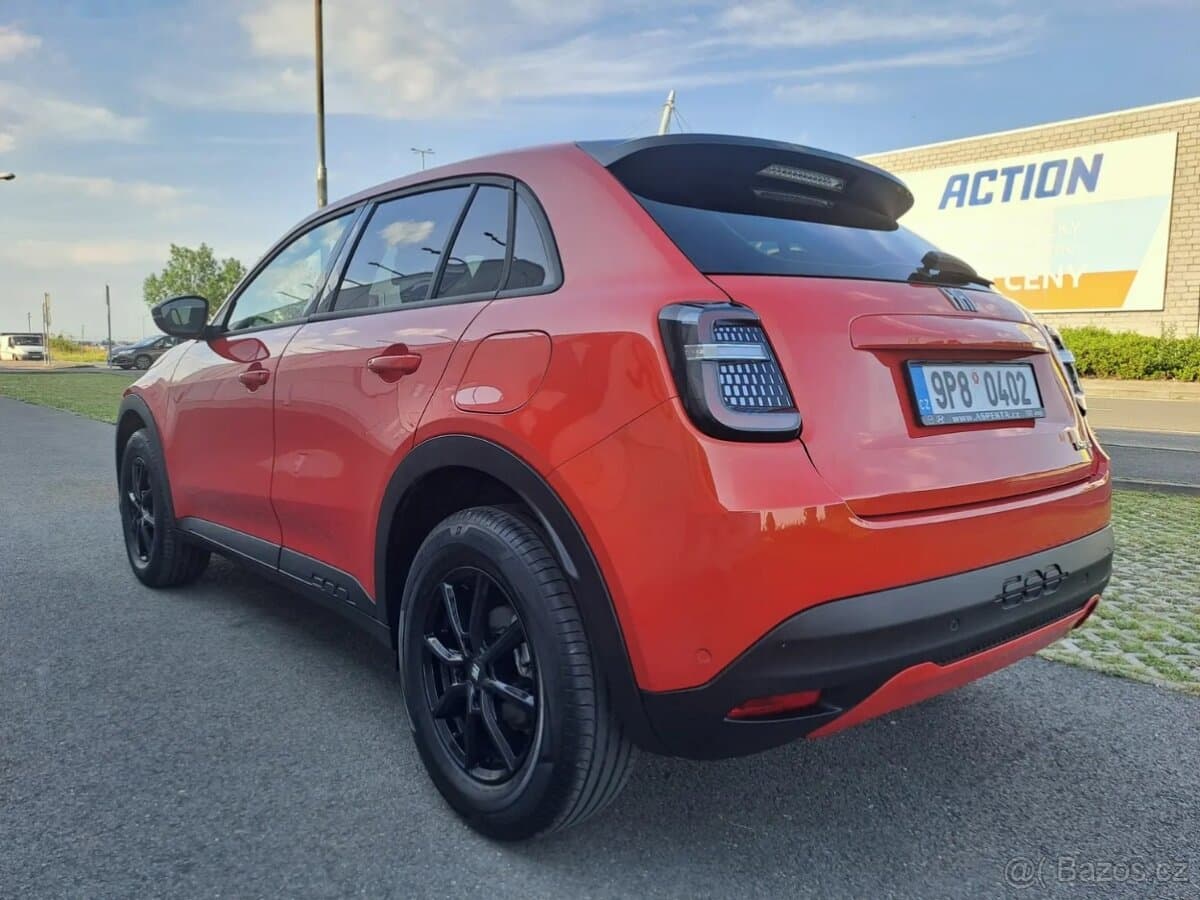 2024 Fiat 600 - 15