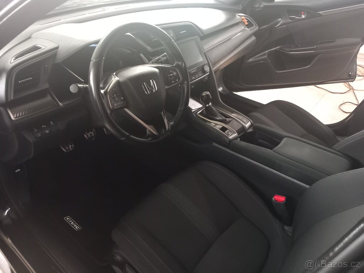 2017 Honda CIVIC - 15