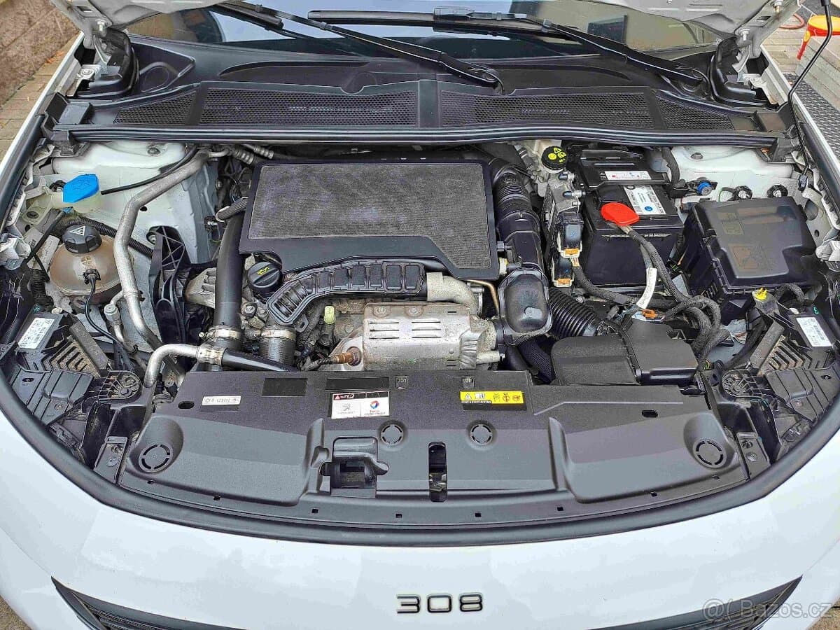 2022 Peugeot 308 - 15