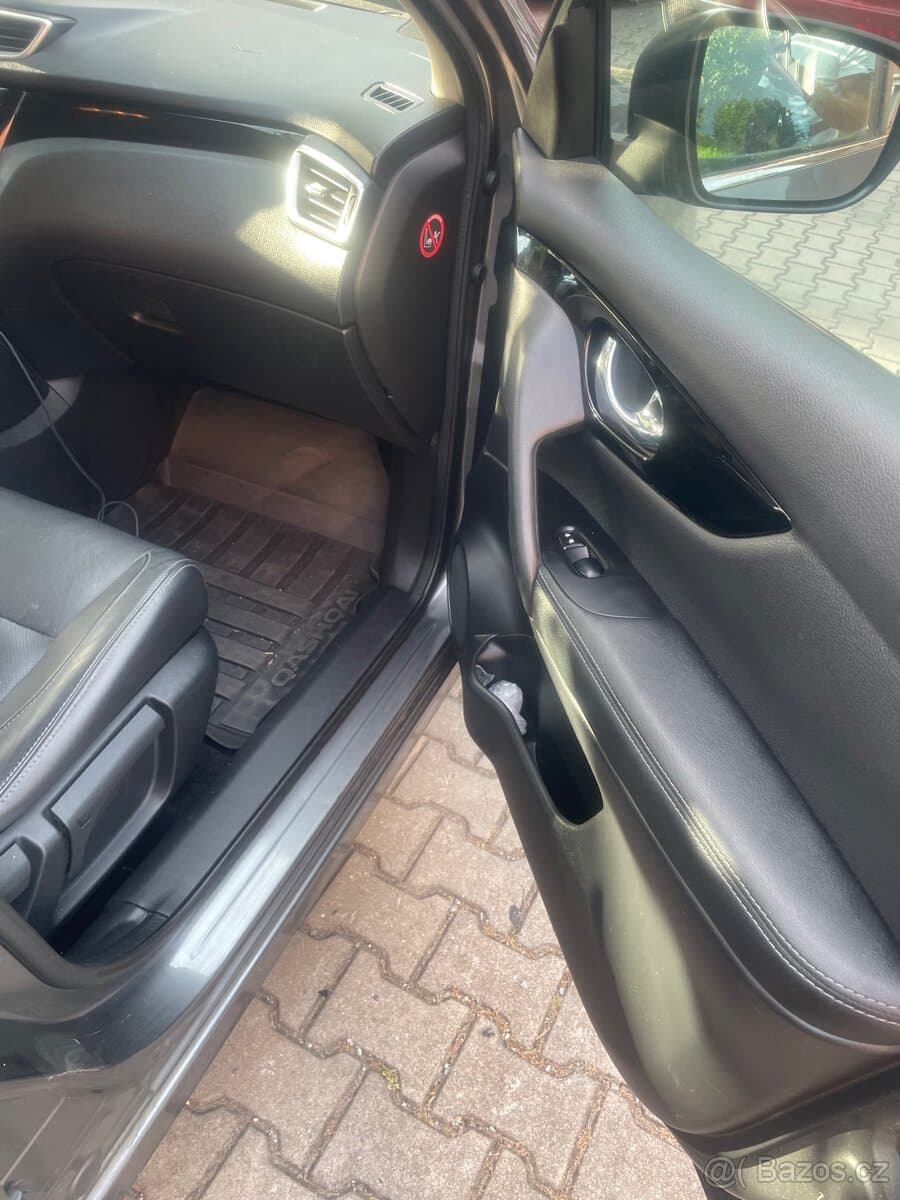 2017 Nissan OSTATNÍ - 15