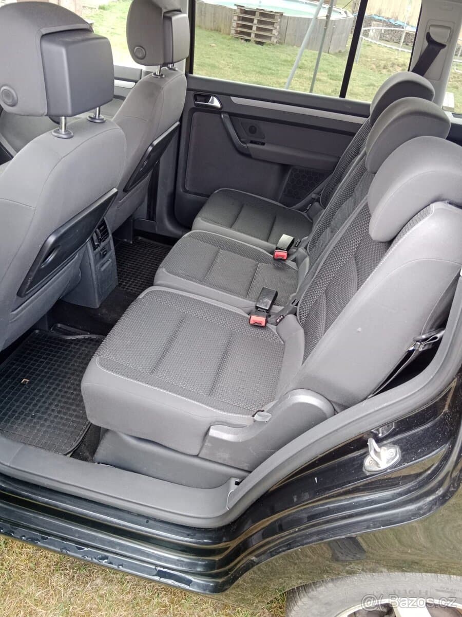 Volkswagen TOURAN - 15