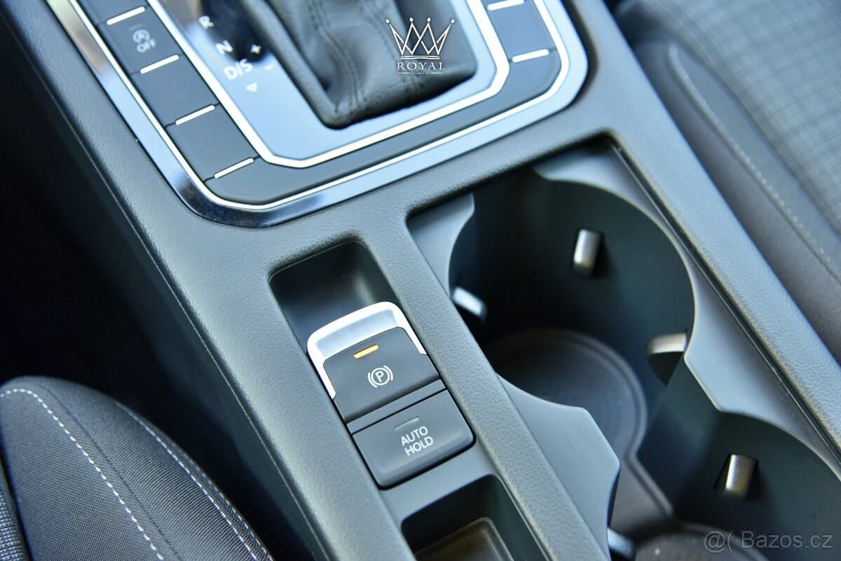 2021 Volkswagen PASSAT - 15