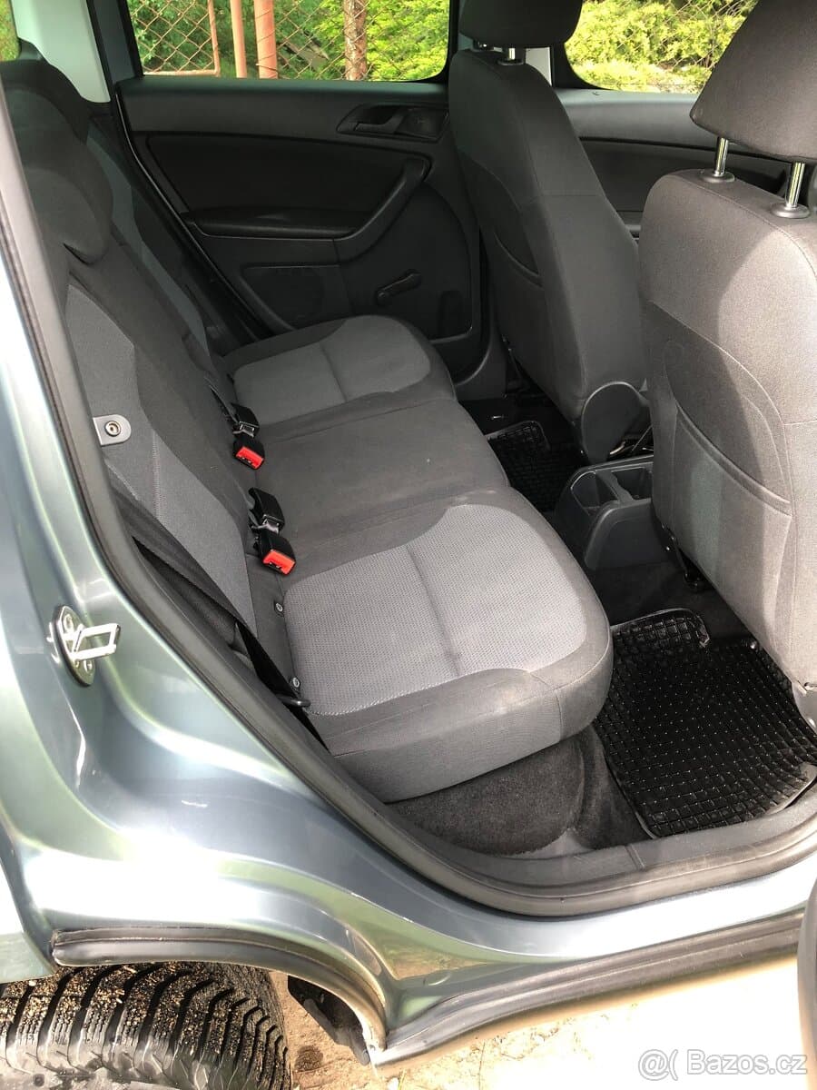 2010 Škoda YETI - 15