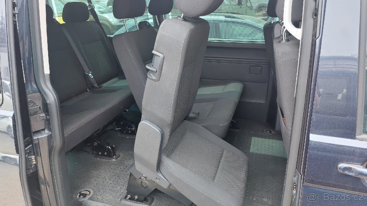 2017 Volkswagen CARAVELLE - 15