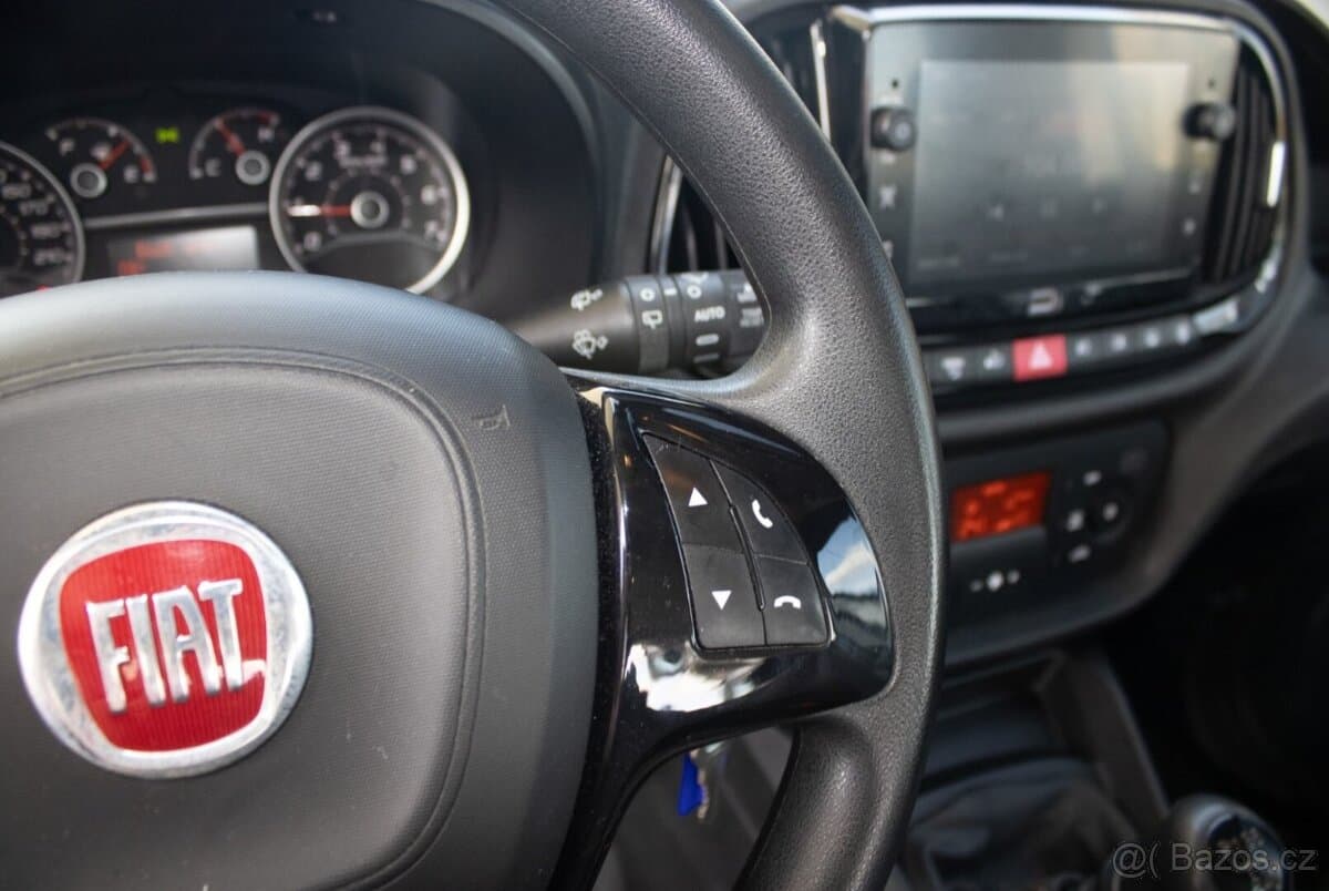 2022 Fiat DOBLO - 15