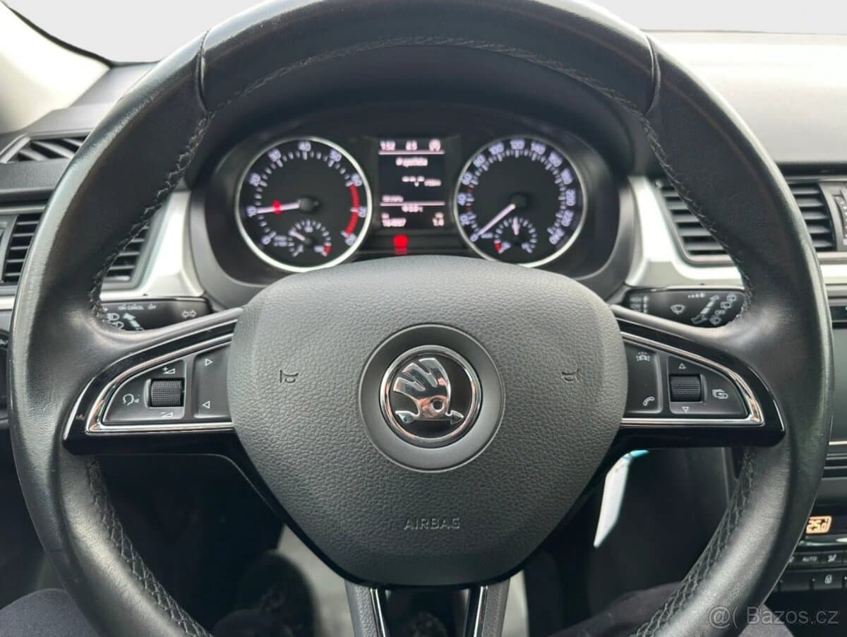 2017 Škoda RAPID - 15