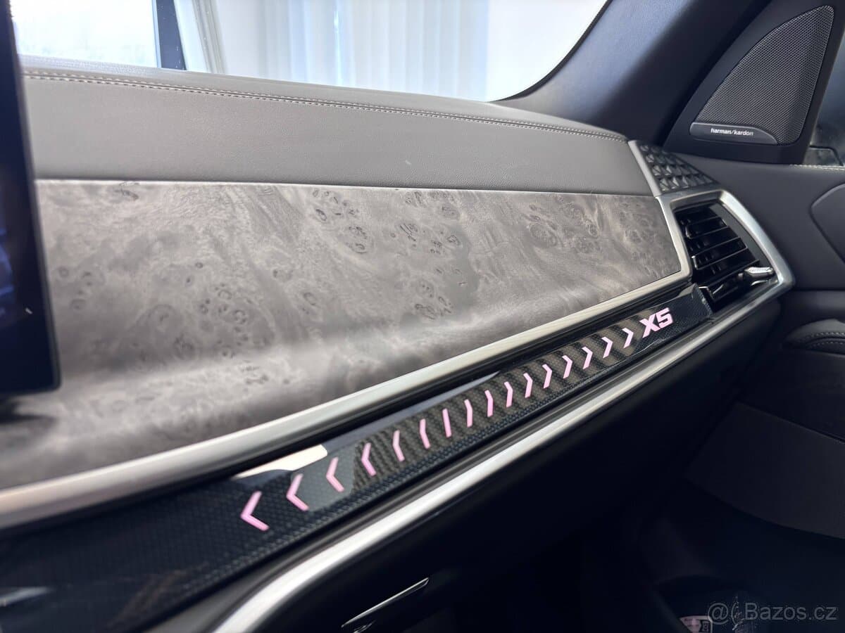 2026 BMW X5 - 15