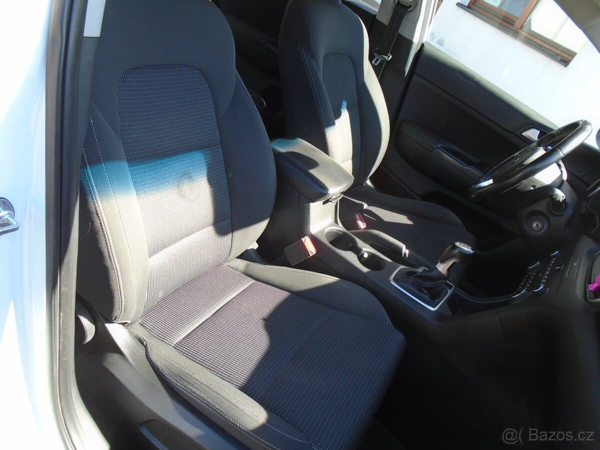 2017 Kia SPORTAGE - 15