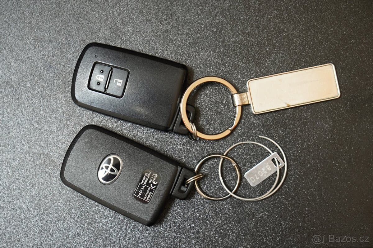 2014 Toyota AURIS - 15
