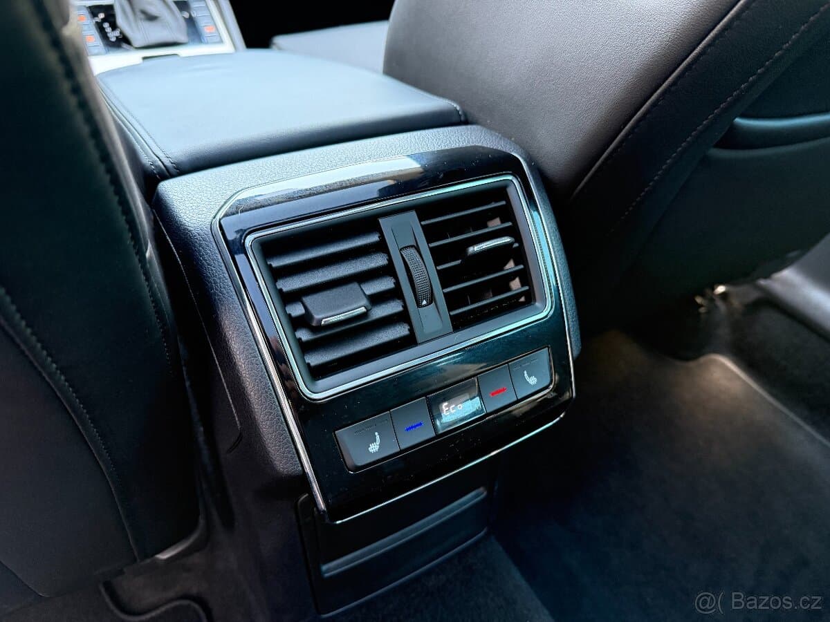 2023 Škoda SUPERB - 15