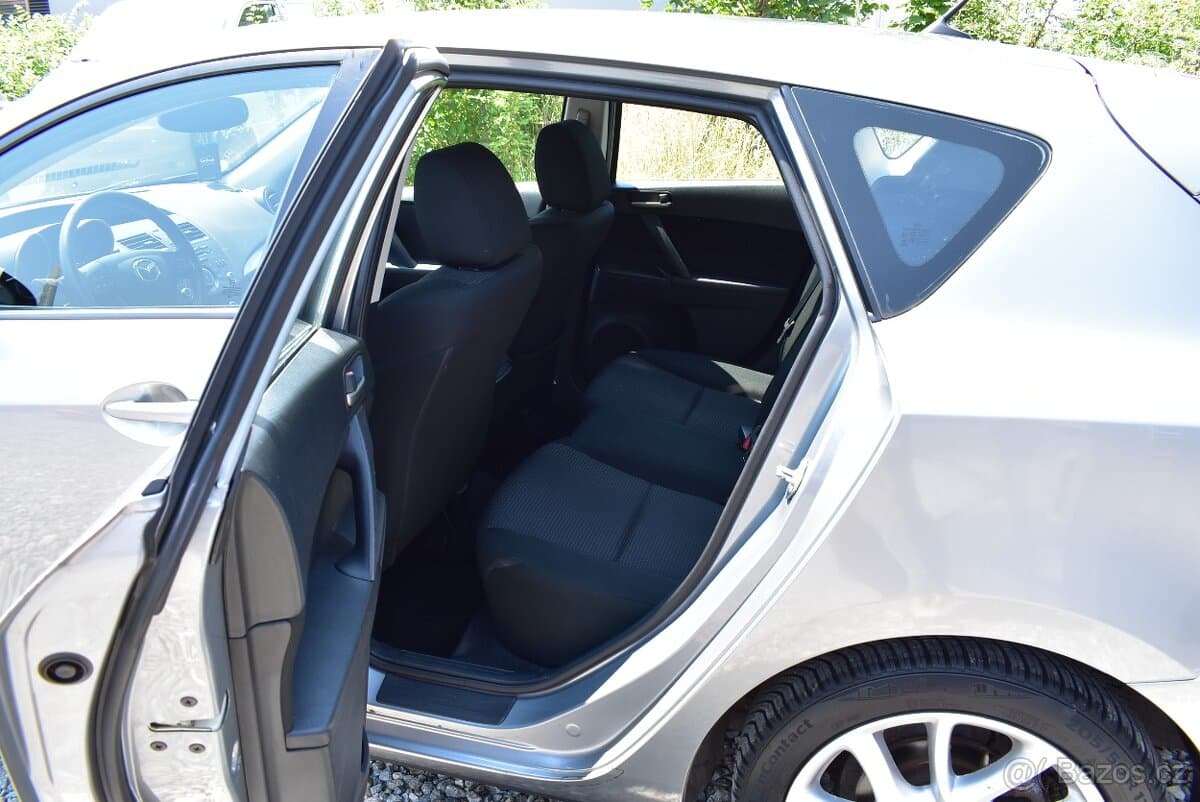 2013 Mazda 3 - 15