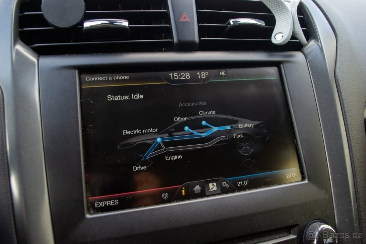 2015 Ford MONDEO - 15