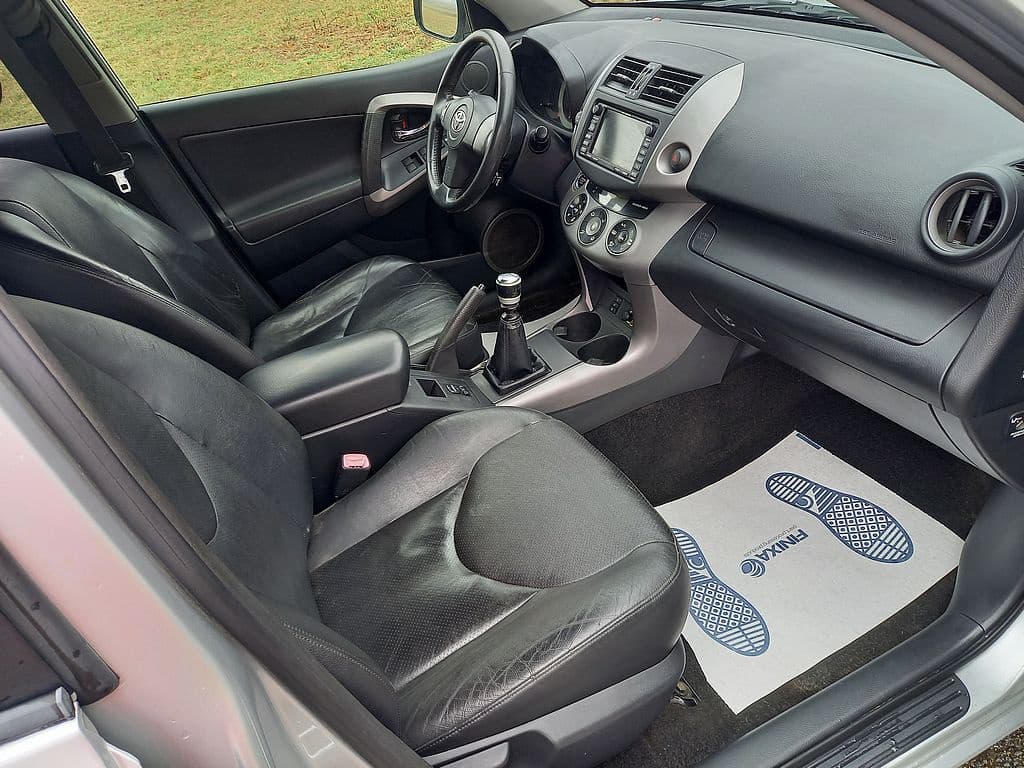 2007 Toyota RAV4 - 15