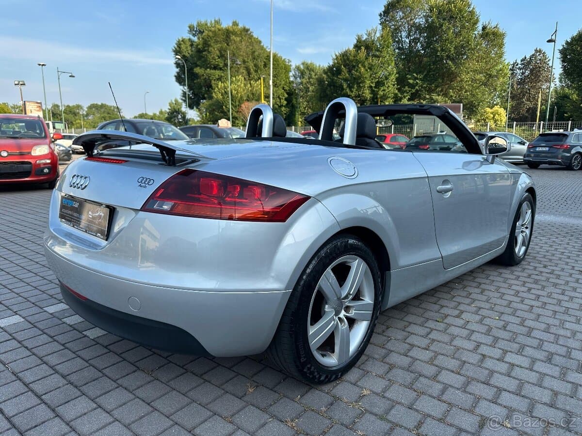 2008 Audi TT - 15