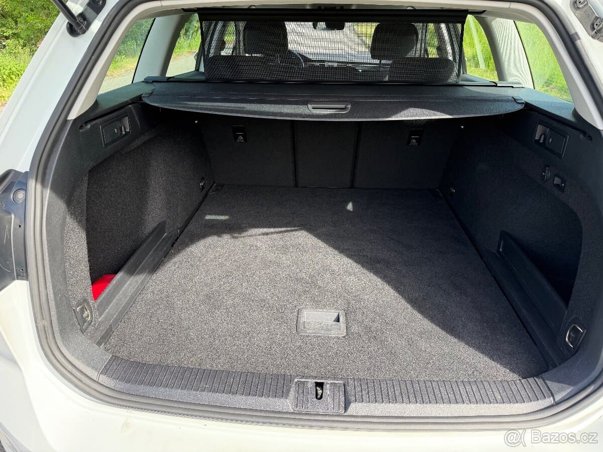 2021 Volkswagen PASSAT - 15