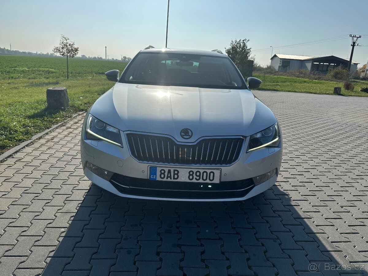 2017 Škoda SUPERB - 15
