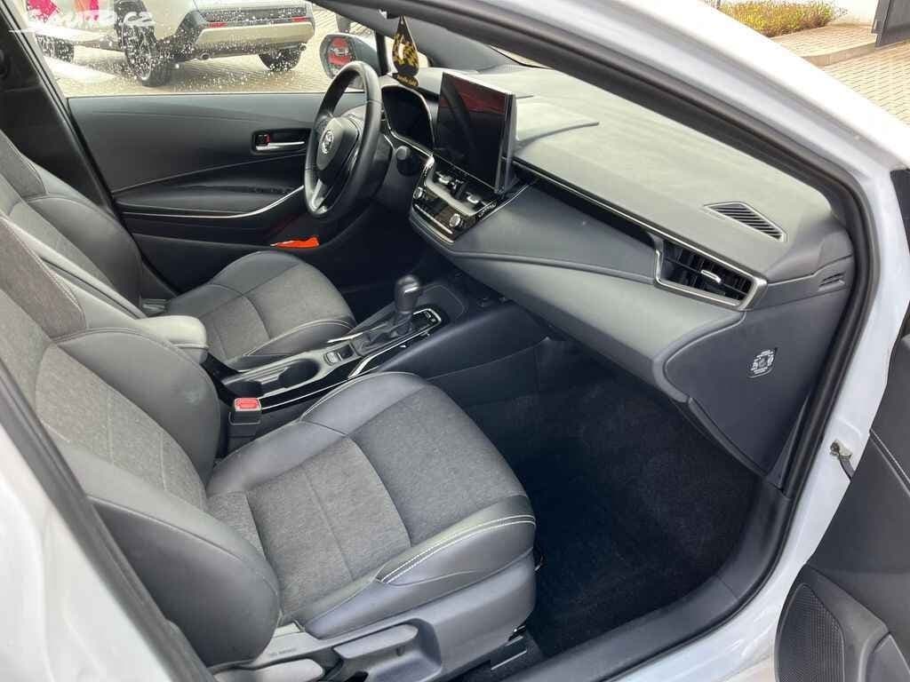 2023 Toyota COROLLA - 15
