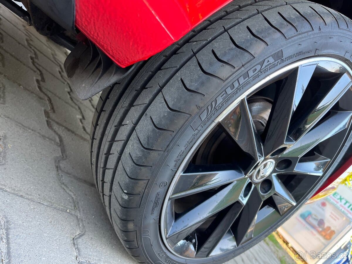 2017 Škoda RAPID - 15