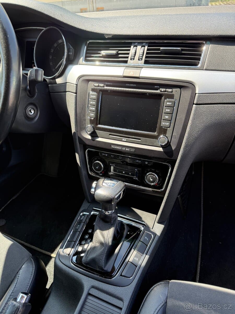 2012 Škoda SUPERB - 15