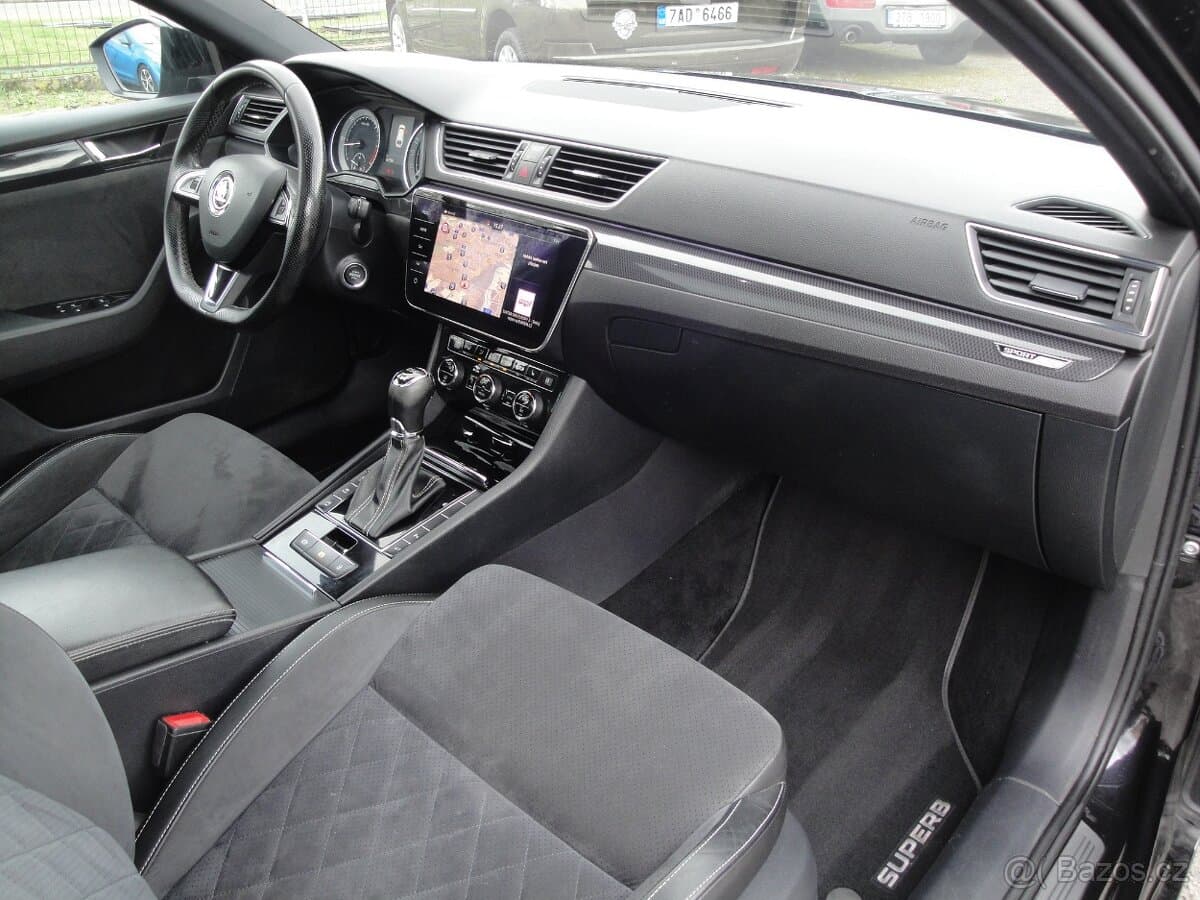 2018 Škoda SUPERB - 15
