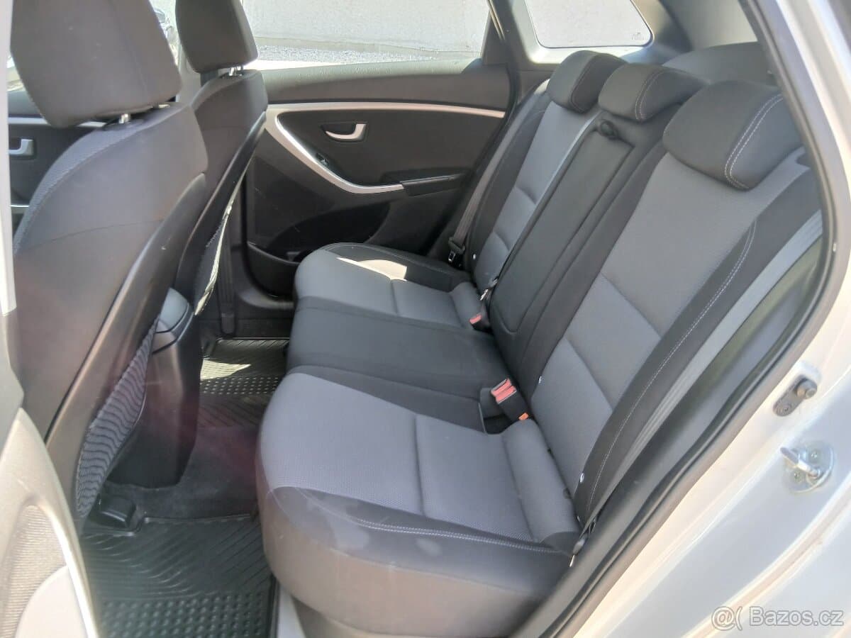 2015 Hyundai i30 - 15