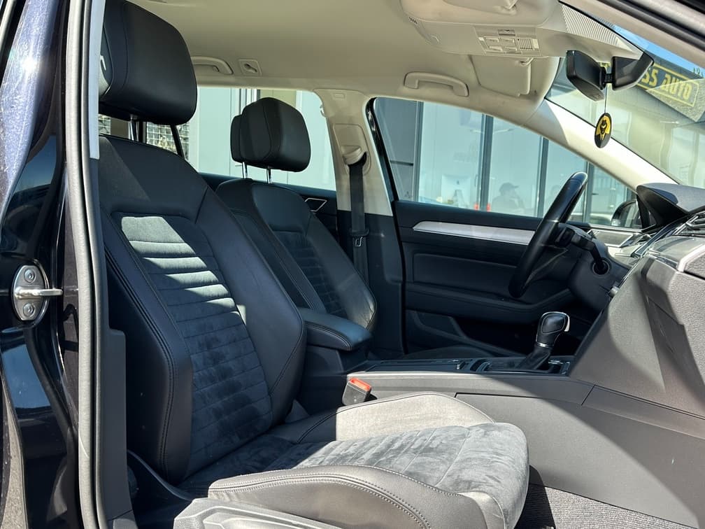 2016 Volkswagen PASSAT - 15