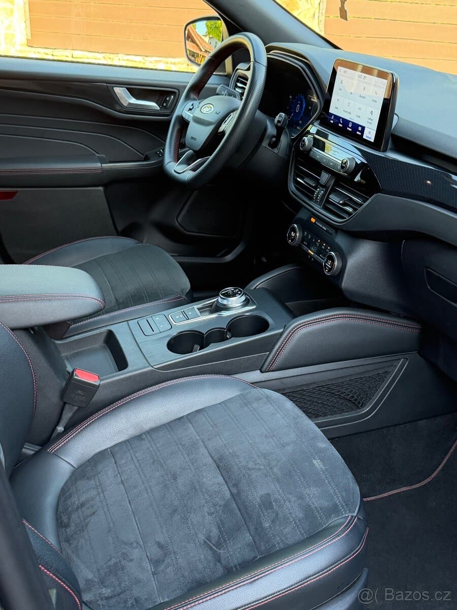 2023 Ford KUGA - 15