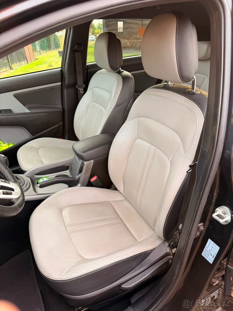 2015 Kia SPORTAGE - 15