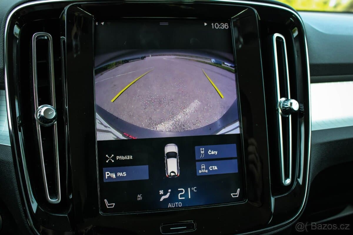 2019 Volvo XC40 - 15