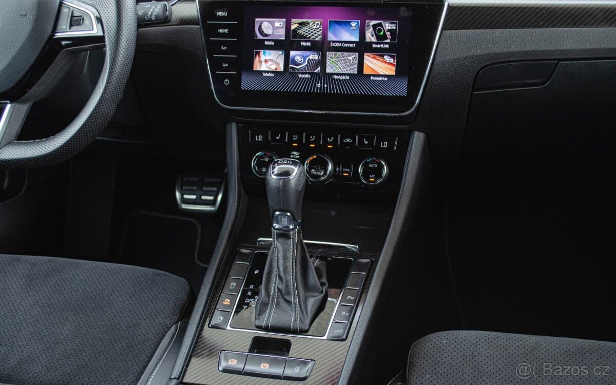 2020 Škoda SUPERB - 15