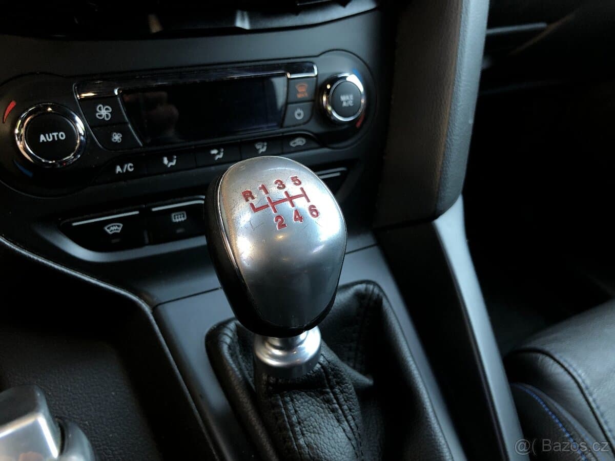 2014 Ford FOCUS - 15
