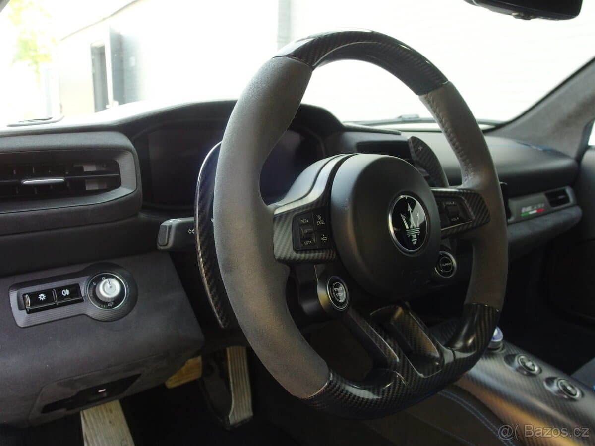 2022 Maserati OSTATNÍ - 15