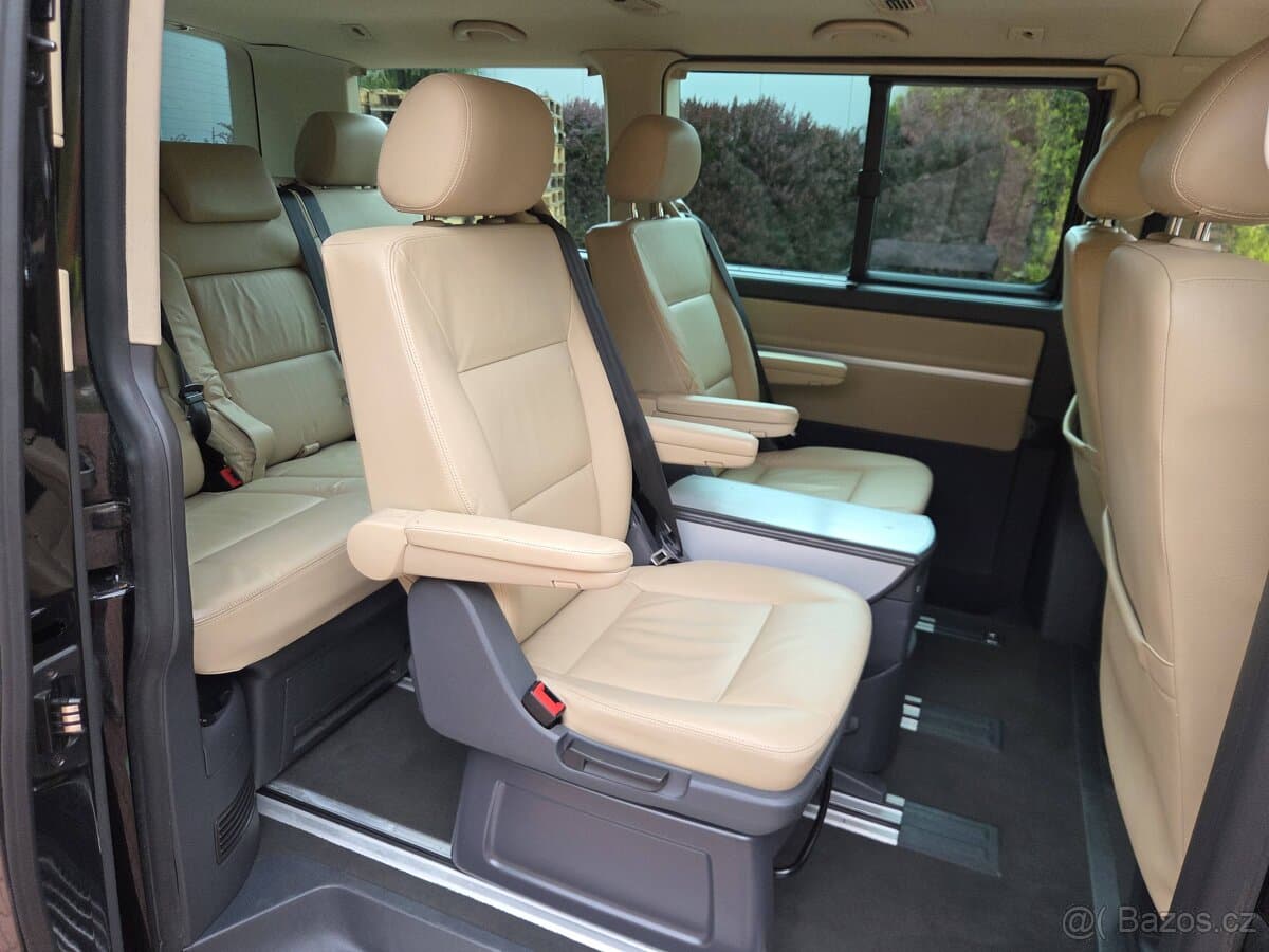 2009 Volkswagen MULTIVAN - 15