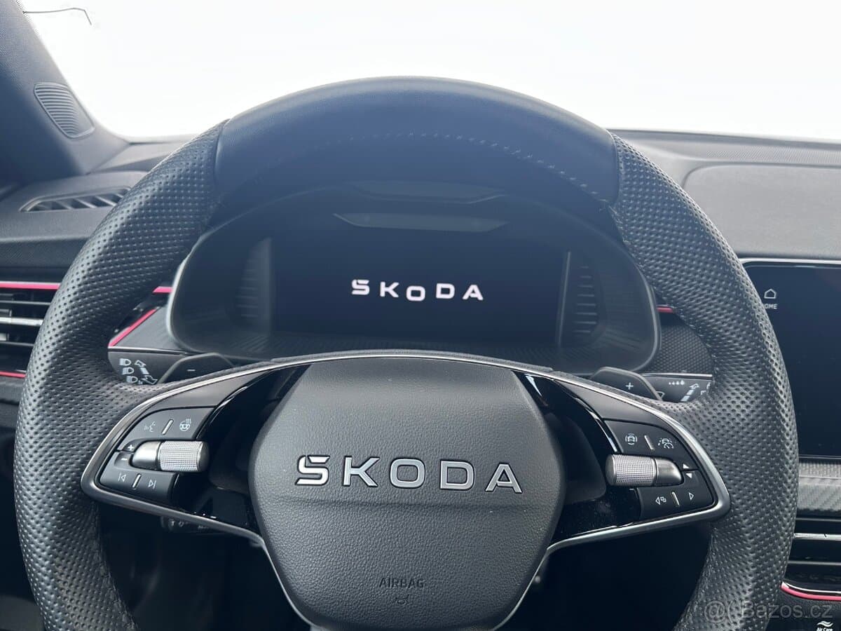 2025 Škoda KAMIQ - 15